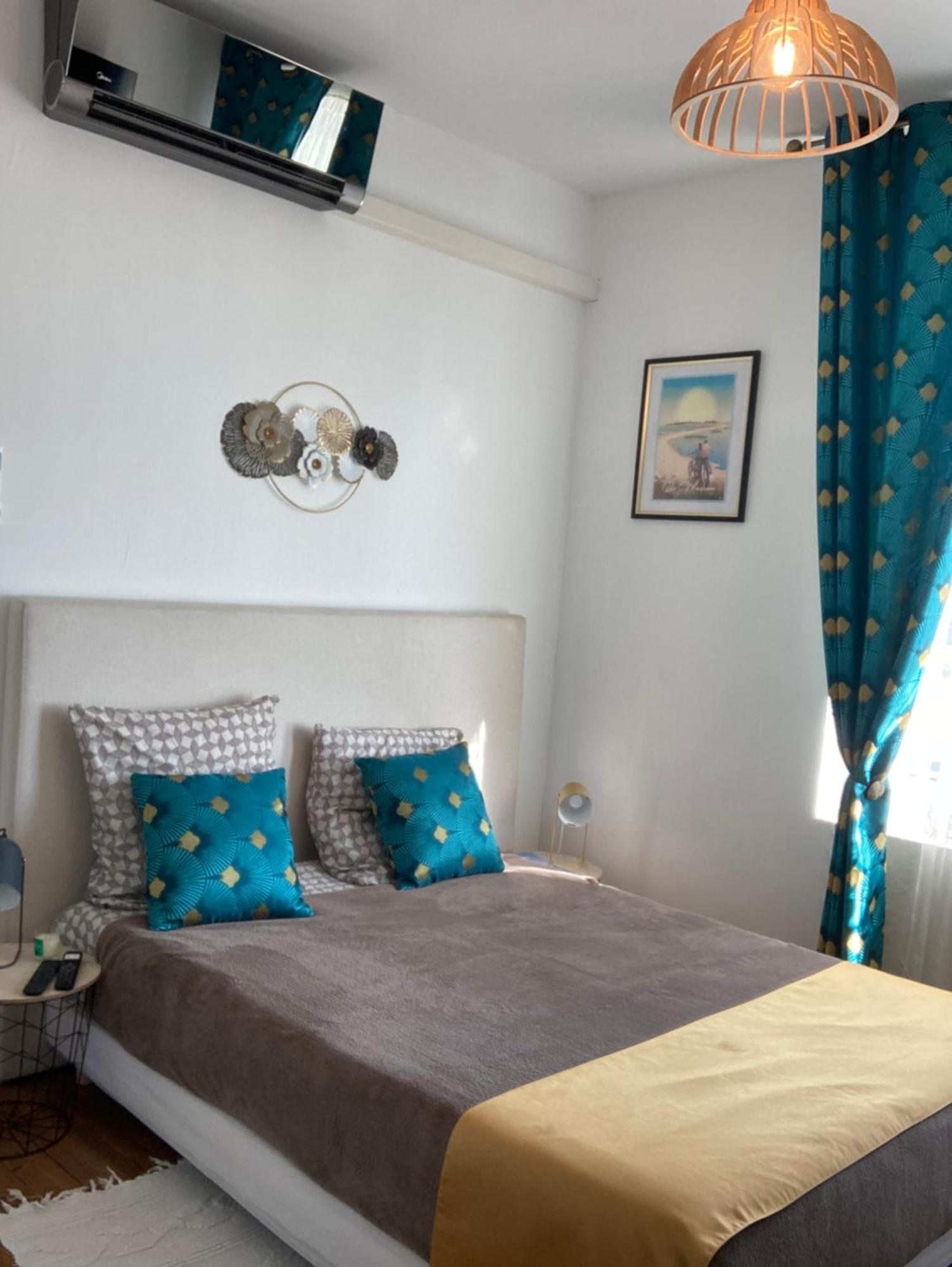 Les Chambres Du Phare - 3 Chambres เลอ ปอร์ต-เดส์-บาร์ค ภายนอก รูปภาพ