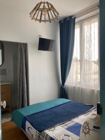 Les Chambres Du Phare - 3 Chambres เลอ ปอร์ต-เดส์-บาร์ค ภายนอก รูปภาพ
